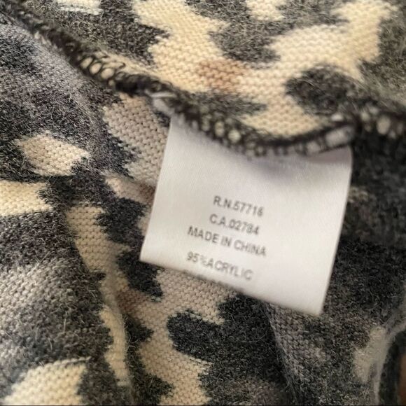 Papillon cowl neck geometric black gray white sweater dress size Medium - Picture 6 of 9